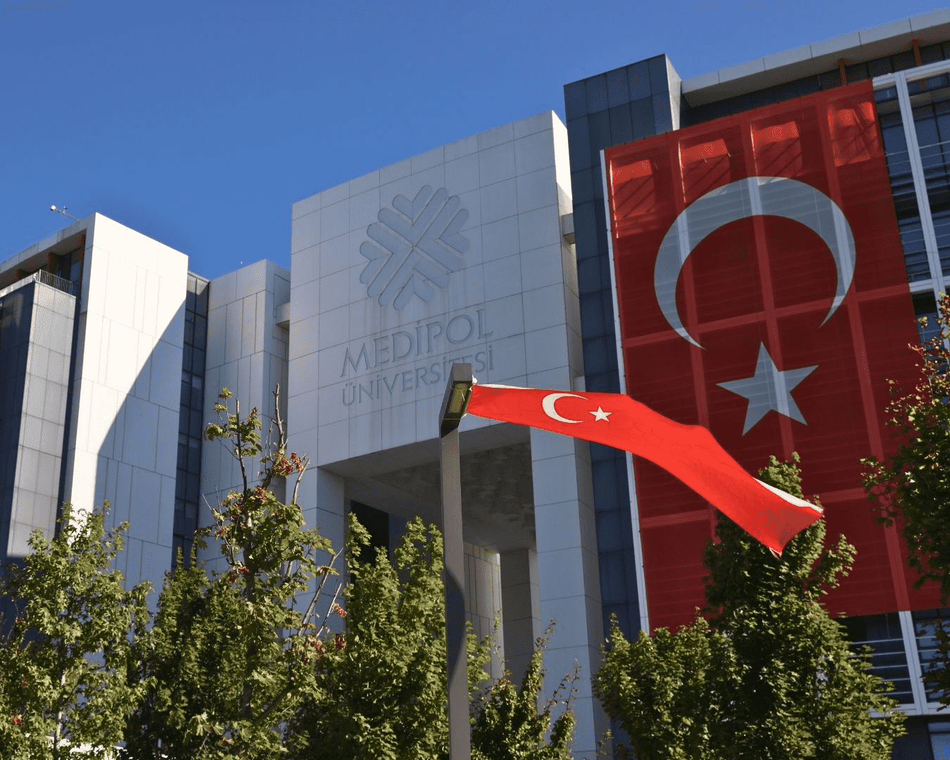 İstanbul Medipol университеті